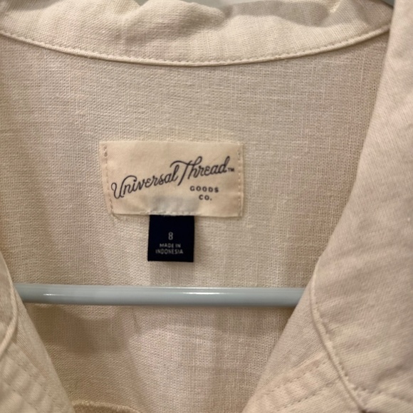 Universal Threads Cream Button Up Jumpsuit sz 8 - Picture 4 of 5
